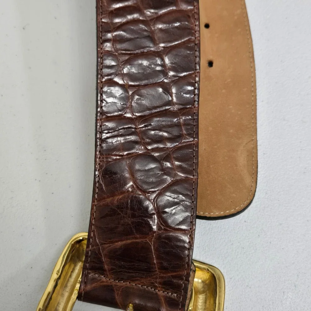 Streets Ahead Women's Brown Croc Embossed Leather Belt Gold Scroll Buckle Medium